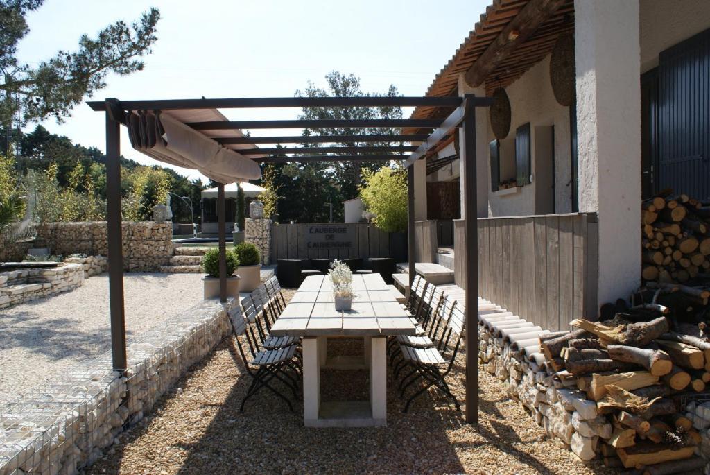 L'Auberge De L'Aubergine Eygalières Esterno foto